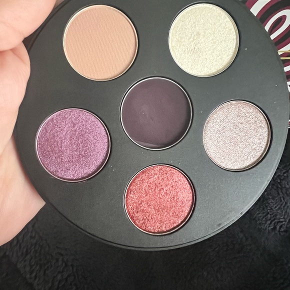 Mac surprise eyes eye shadow - Picture 6 of 6